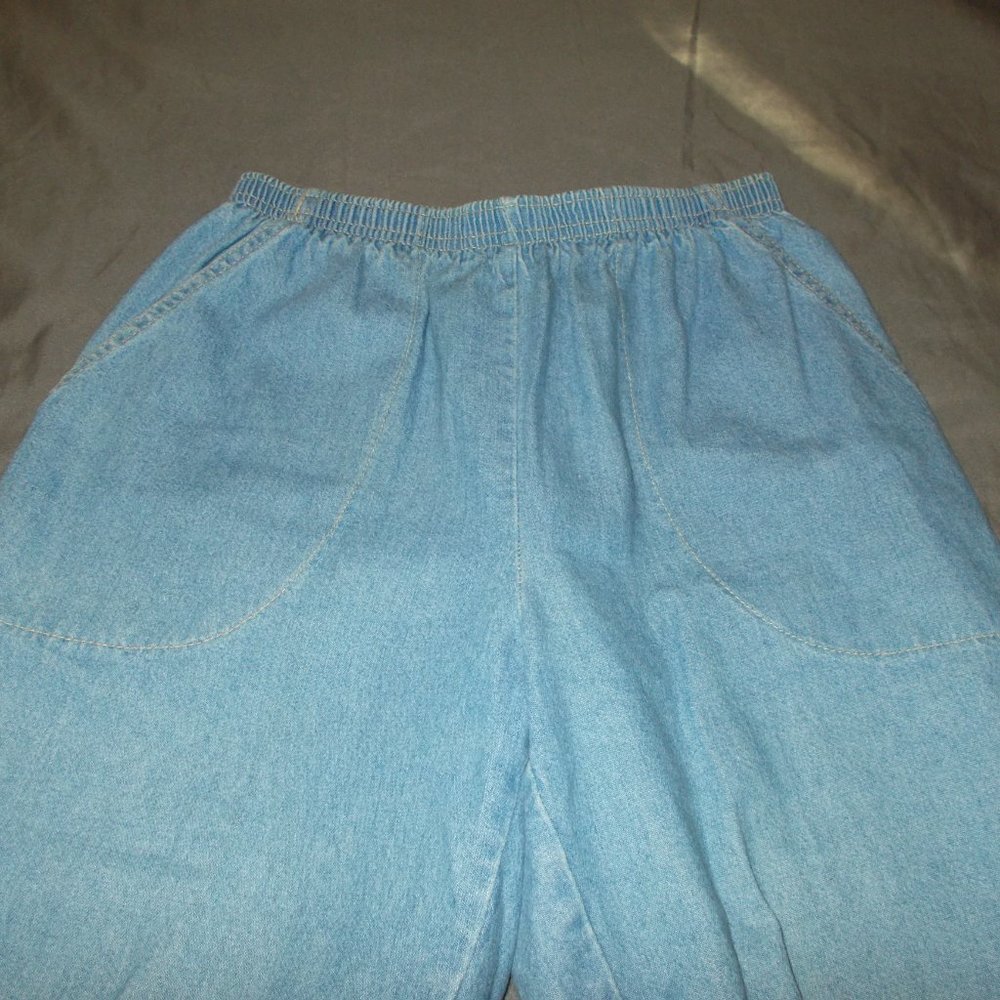 Classic Elements Capris Medium Wash Size 6 Petite - image 2